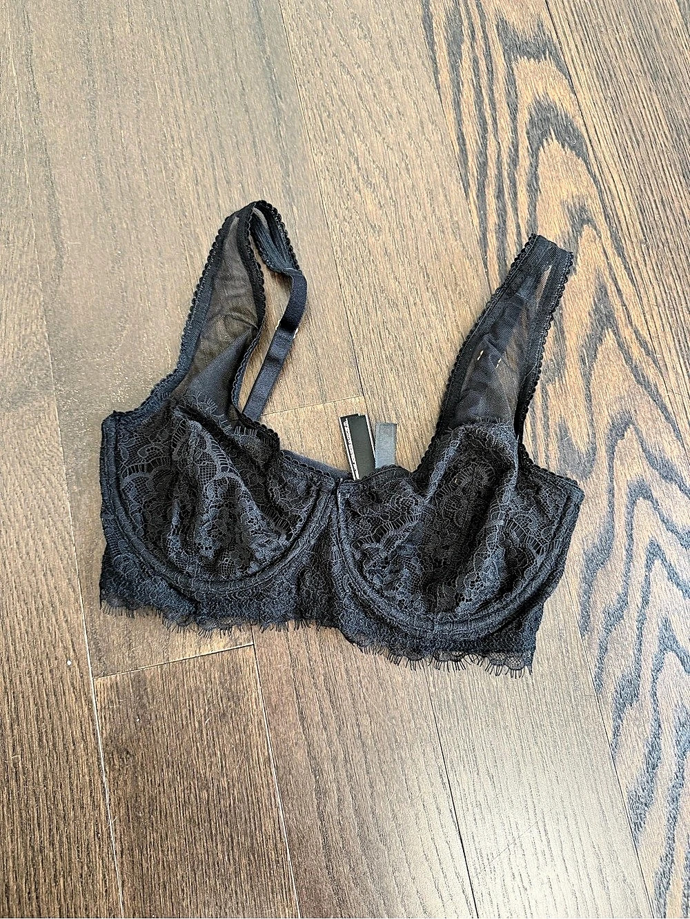 Victoria's Secret Unlined Plunge Bra Black Lace